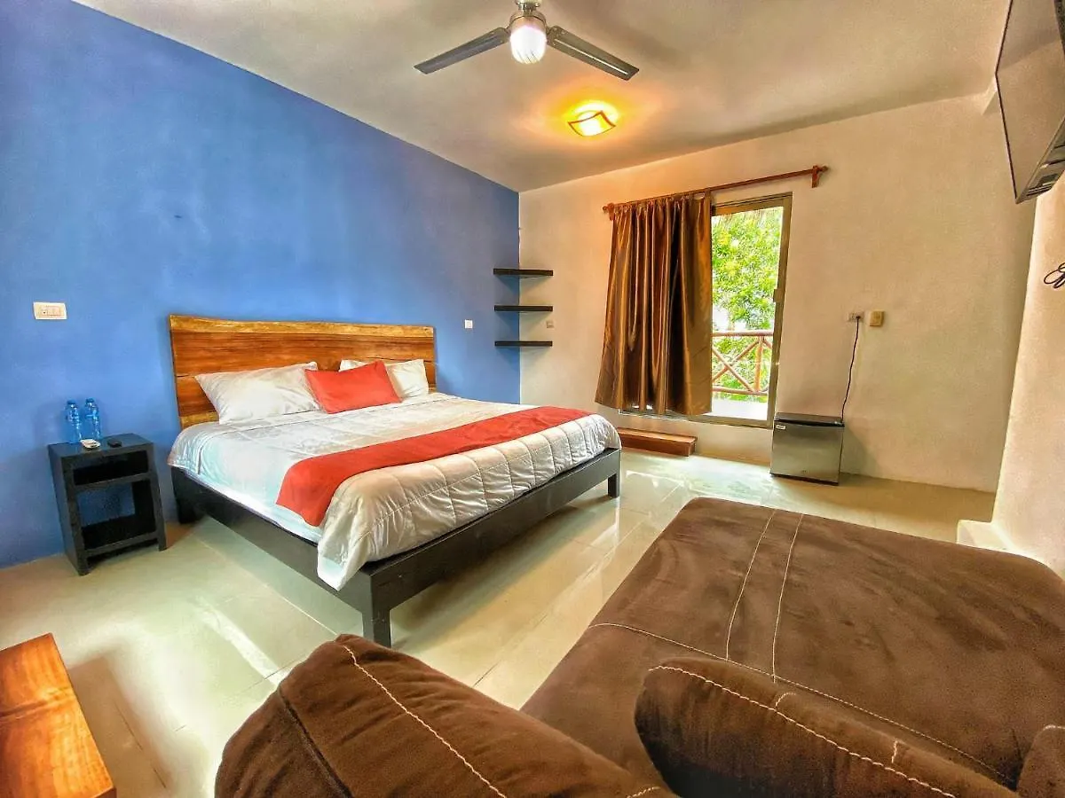 Hotel Boutique Las Nubes Bacalar 4*,  Mexico