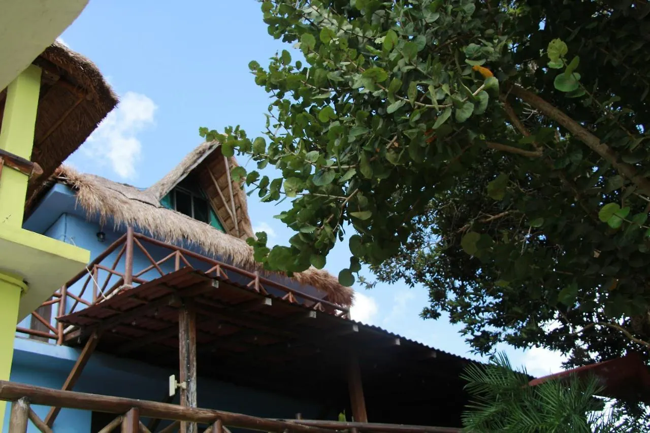 ****  Hotel Boutique Las Nubes Bacalar Mexico
