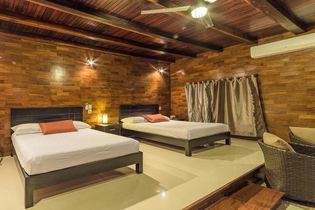Hotel Boutique Las Nubes Bacalar
